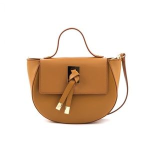 *NWT* Camelia Roma Leather Shoulder Bag